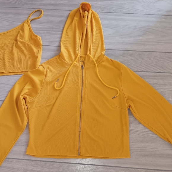 Plus Size Casual Solid Color Plus Size Pit Vest Jacket Pants Three-Piece Set - Picture 7 of 15